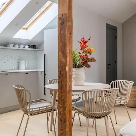 Warm 2bd Centre Apartamento *