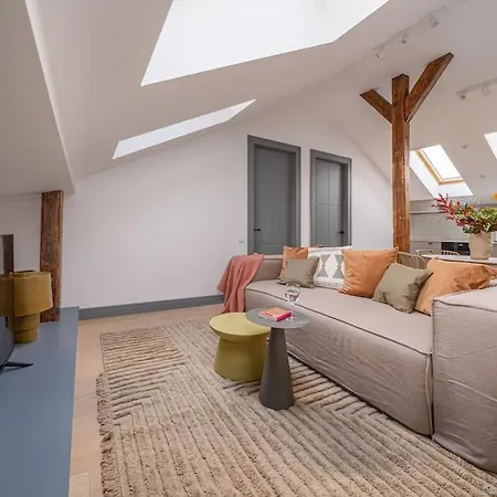 Warm 2bd Centre Διαμέρισμα